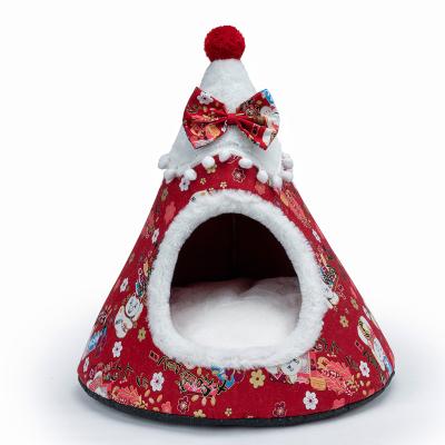 China Sponge Cat Bed Creative Pet Tent Christmas Hat Shape Stocked Three-Dimensional Kennel for sale