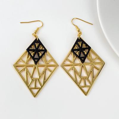 China Vintage Factory Directly Jewelry Gifts For Girls Women Alloy Mesh Hollow Party Wedding Rhombus Black Drop Earrings for sale