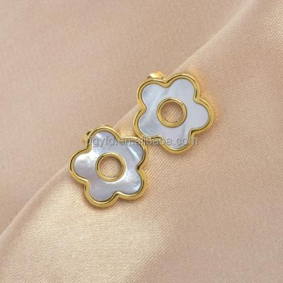 China Daily Custom Small Pearly Stud Stainless Steel Flower Studs Earrings For Women for sale