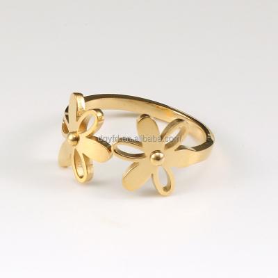 China Daily Custom Stainless Steel 18K Gold Flower Jewelry Ring For Women for sale