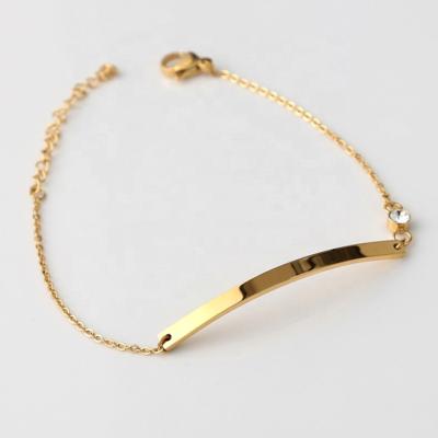 China Women Casual Gold Curved Bar Bracelet, Personalized Women Gift Name Gold Friendship Love Bar Coordinate Bracelet for sale