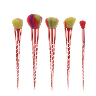 China 5 Piece Beautiful Makeup Brushes Rose Gold Handle Skin-Friendly Colorful Hair Makeup Brush for sale