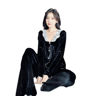 China Winter European and American QUICK DRY home clothes luxurious and noble women's sleepwear the latest fashion long velvet wrap pajamas for sale