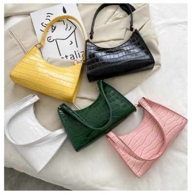 China Fashionable TYCJY36224 exquisite retro casual women shopping bag totes shoulder bags female leather solid color chain handbag for sale