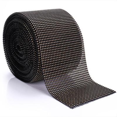 China Black Base Environment Inspection 24 Row Mesh Trimming Plastic Rhinestone Mesh Trimming Sew On Mesh Trim for sale