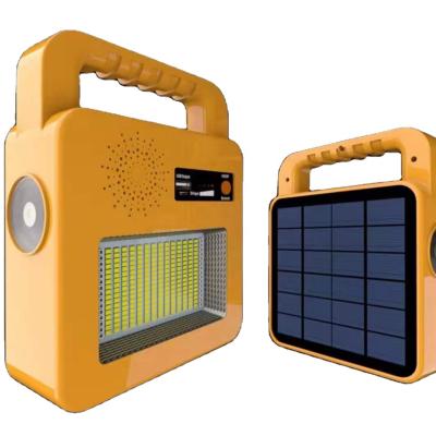 China Residential Portable Solar Powered Aviation Lithium Working Power MP3 Mobile Radio Charging Home for sale