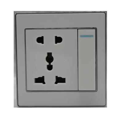 China High Purity Phosphor Bronze Good Quality 10A Wall Socket 4 Pin Plug / Bangladesh Cambodia for sale