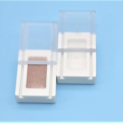 China Recyclable Custom High Quality Eyeshadow Makeup Palette Private Label Eyeshadow Case for sale