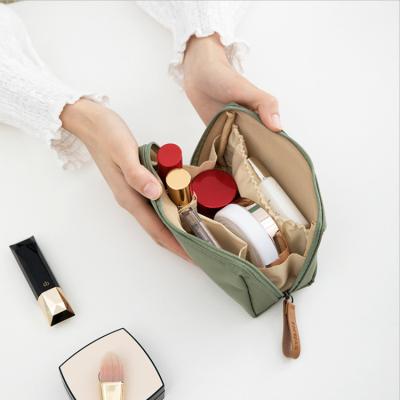 China Japan Style Hot Sales Korean Lipstick Portable Mini Travel Storage Pocket Cosmetic Bag for sale