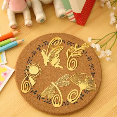 China Custom Metal Europe Landmark China Souvenir Mini Laser Cut Exquisite Gift for sale