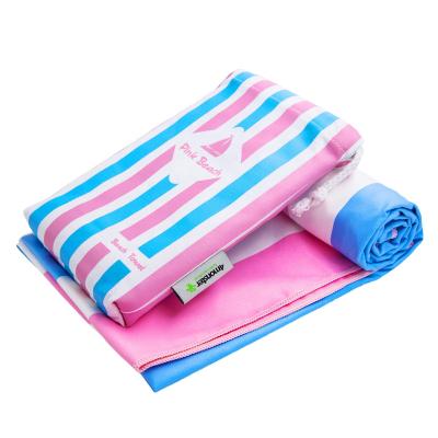 China Compressed Absorbent High Quality Beach Towel With Mesh Bag for sale