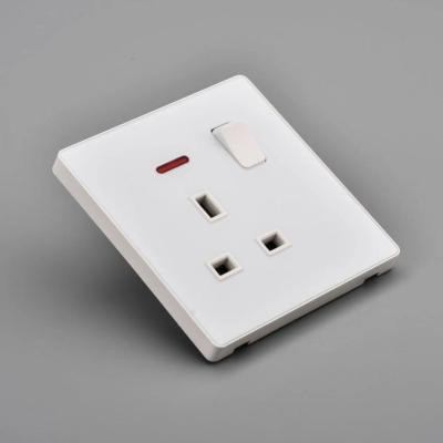 China PC FRAME 250V 13A UK SOCKET WITH LED, 13A SOCKET, SOCKET WITH SWITCH for sale