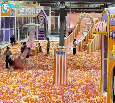 Cina Gioco labirinto attrezzature per giochi in ambienti chiusi di plastica attrezzature per giochi per bambini in vendita