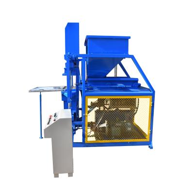 China Eco Friendly Hotels Automatic Brick Press Machine Donyue Interlocking Clay Block Making Machine in Uganda for sale