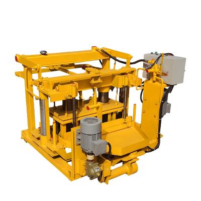 China Small Brick Hotels Brick Making Machine QT40-3A Manual Clay Egg Layer Clay Interlocking Brick Making Machine for sale