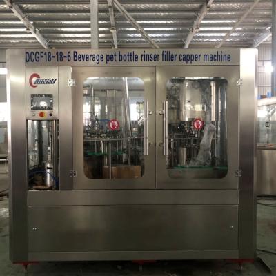 China plastic beverage bottle soft drink filling machine/complete carbonated soft drink filling production line for sale