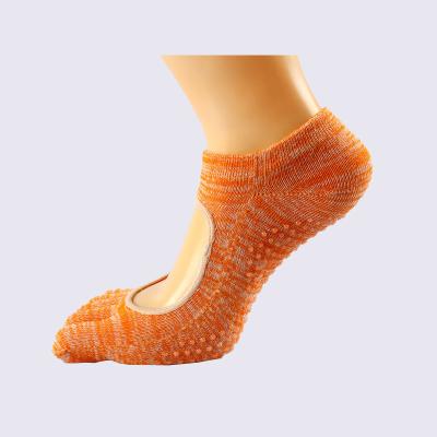 China Sporty High Quality Knitted Ankle Grip Boots Anti Slip Yoga Pilates 5 Toe Socks for sale