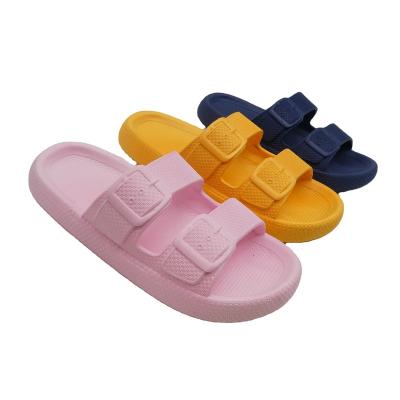 China Fashion Trend Popular Summer Simple PVC Bedroom Very Soft Bottom Slippers, Flat Slide Sandals, Bathroom Slippers for sale