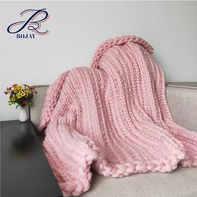 China Bojay Wholesale Custom Super Soft Handmade Anti-Pilling Big Giant Weighted Yarn Modern Chunky Knitted Blanket Bulky Throw for sale