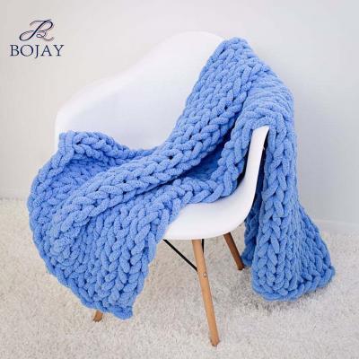 China Chunky Tube Handmade Warm Fluffy Chenille Super Soft Cheap Yarn Anti-pilling Knit Throw Blanket for sale