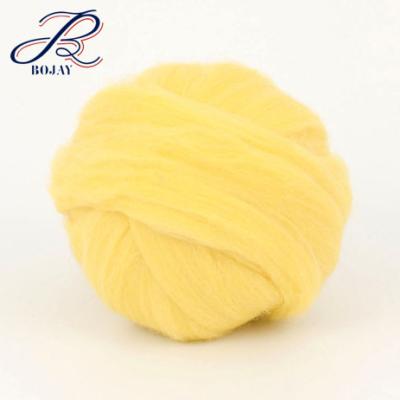 China Giant Hand Knitting Yarn Wholesale White 66s 100% Merino Wool Yarn Viable Top and Raw Dyed for sale