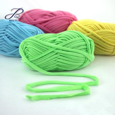 China Wholesale Hot Chunky Fancy Yarn Pretty Bulky Yarn China Tops Supplier T-shirt Fabric Yarn Knitting Yarn For Extreme Crochet Blanket And Bag Pattern for sale