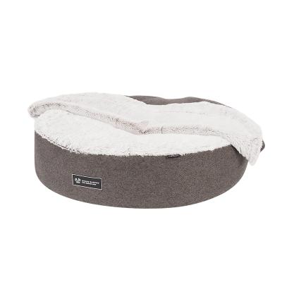 China LS Breathable Energetic Friends Snuggle Down Luxury Plush Cave Basket Anti Slip Doout Dog Cat Bed With Hood For Winter for sale