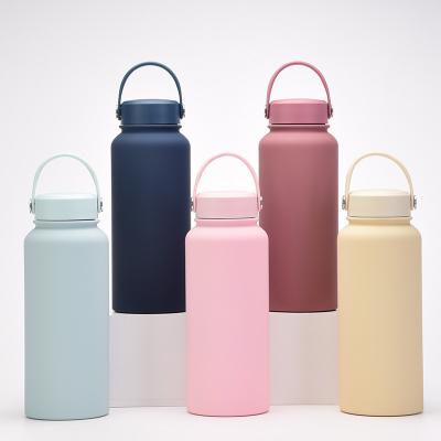 China New Design Large Capacity Stainless Steel Outdoor Sports Viable Portable Water Bottle for sale