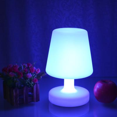 China Hotel led table lamp battery operated / cordless PE plastic led table lamp light for sale