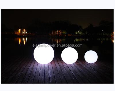 China Garden IP67 Waterproof PE Materia Led Color Changing Solar Led Ball Outdoor 25cm for sale