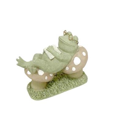 China ARTIFICIAL OUTDOOR RESIN NAPPING FROG ON MUSHROOM FIGURINE STATUE for sale