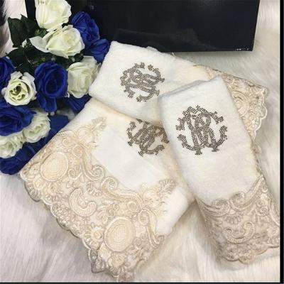 China Turkey QUICK DRY Child Safe 100 Cotton Embroidery Lace Towels for sale