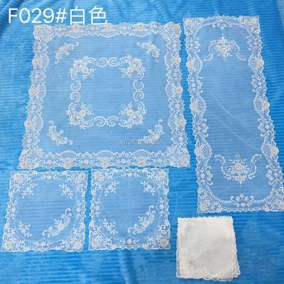 China Oilproof 16pcs Tablecloth Runer Tablecloth and Placemats Napinks with Handmade Bead Chimes for sale