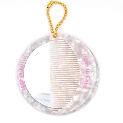 China Lighted Personalized Acrylic Plastic Custom Pearl Pocket Decorative Mirror With Comb Gift for sale