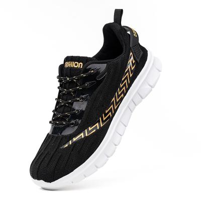 China Fashion Trend L13008 Men's Sneakers High Quality Quanzhou Sports Breathable Sports Shoes for sale