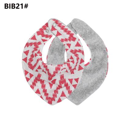 China Cotton+TUP Baby Bibs 4 Layer Waterproof Cotton TUP Bibs For Cute Little Baby for sale