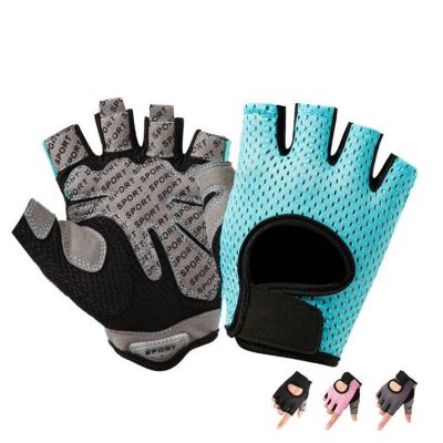 China Custom Made Comfortable Unisex Hand Workout Gym Gloves Men And Women Logo Fitness Sport Weight Lifting Gloves for sale