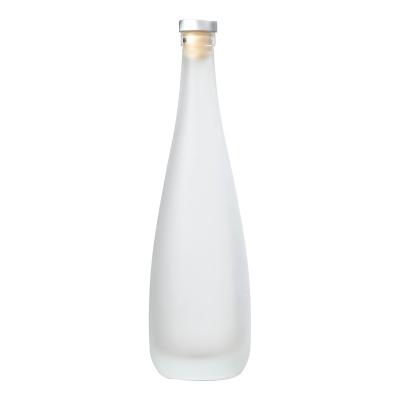 China Beverage Water Drop Glass Wine Bottle Vodka Bottle Glass Mineral Water Bottle for sale