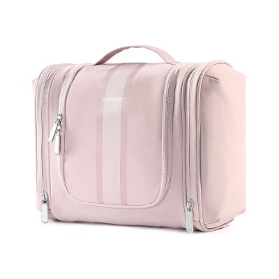 China Large Makeup Bag PVC Waterproof Durable Clear Cosmetic Makeup Bag Woman Wash Leather Bag For Travel for sale