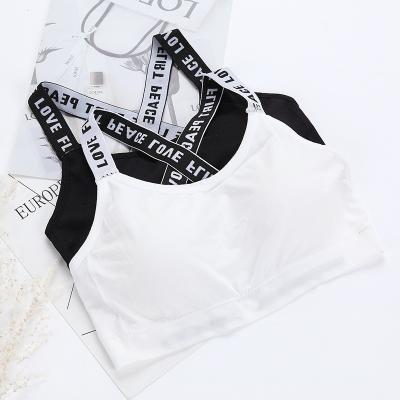 China Women's Sports Bra Breathable Lift Up Seamless Gym Underwear Sports Bra Yoga Bra Fitness Running Tops Black White Letters for sale