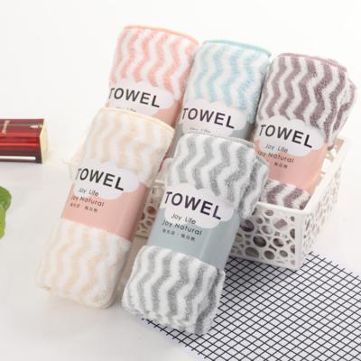 China QUICK DRY Coral Velvet Towel Gift Set Soft Absorbent Towel Can Be Customized LOGO Towel Set for sale