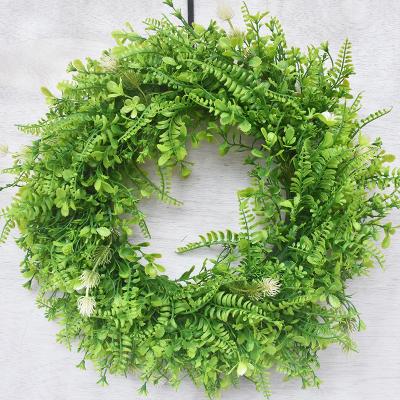 China Artificial Boxwood Home Decorative Green Flower Spring Christmas Door Braid Greenery Wreath Fern Wedding Wreath for sale