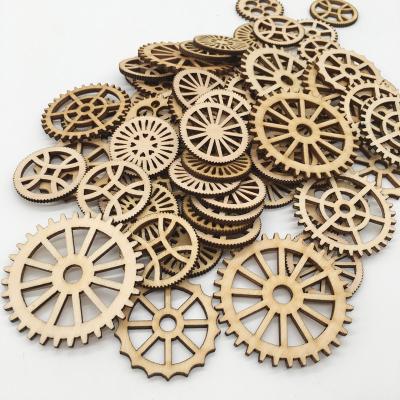 China Europe Factory Style 50pcs Big And Small Industrial Wood Gear Slicing Mixed DIY Decorative Slicing Crafts for sale