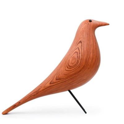 China 2021 Europe style handwork wooden pigeon hot Nordic natural beech wood bird for decoration for sale