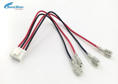 China Kundenspezifisches Faston-Kabel JST VHR-4, zum von 6.35x0.51mm Terminal-20AWG mit Laschen zu versehen flexibel zu verkaufen