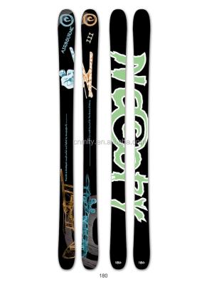 China Custom Wooden/Wholesale Three Axle Fiberglass/Rubber/PE Plastic Rental Alpine Skis for sale