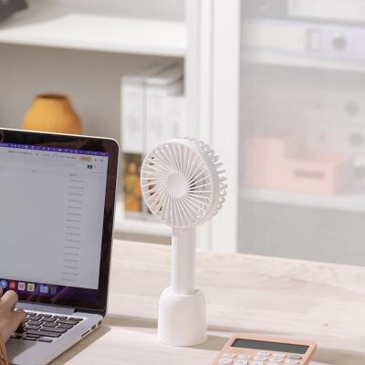 China Mini Handheld Small Fan USB Rechargeable Handheld Desktop Radio Travel Fan Portable Fan for sale