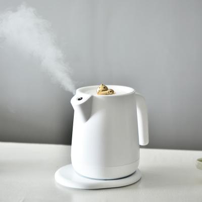 China Feel Comfortable Personal Space Air Desktop Water Rechargeable Portable Mist Humidifier for sale