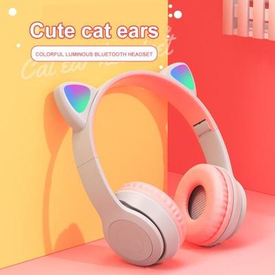 China Bass Helmets Children Girl Gift Earphone P47 PC Phone Headset Stereo Gamer Cat Ear With Mic Wireless Headphones for sale