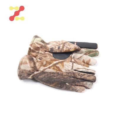 China Soft winter realtree camouflage fabric gloves for hunting and running for sale